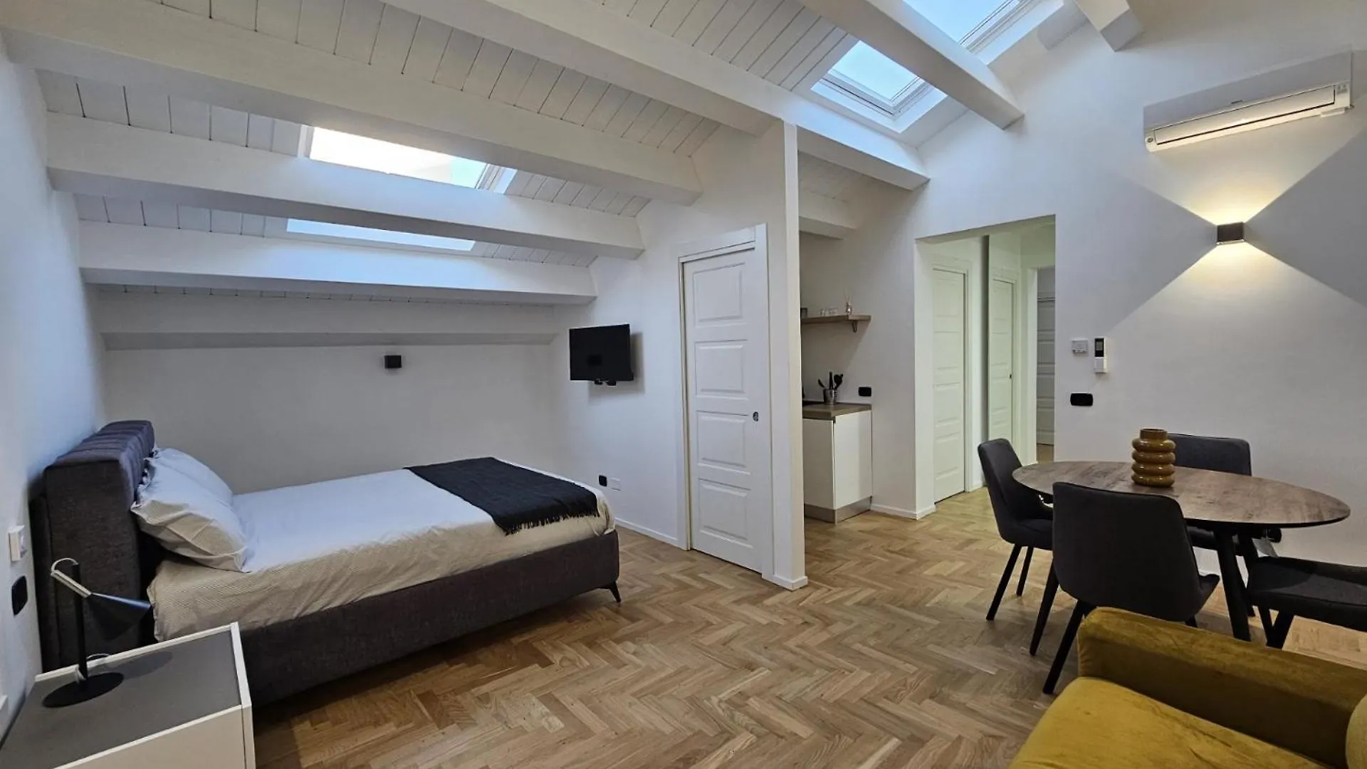 Brunaccini Apartment Palermo 0*,  Italy